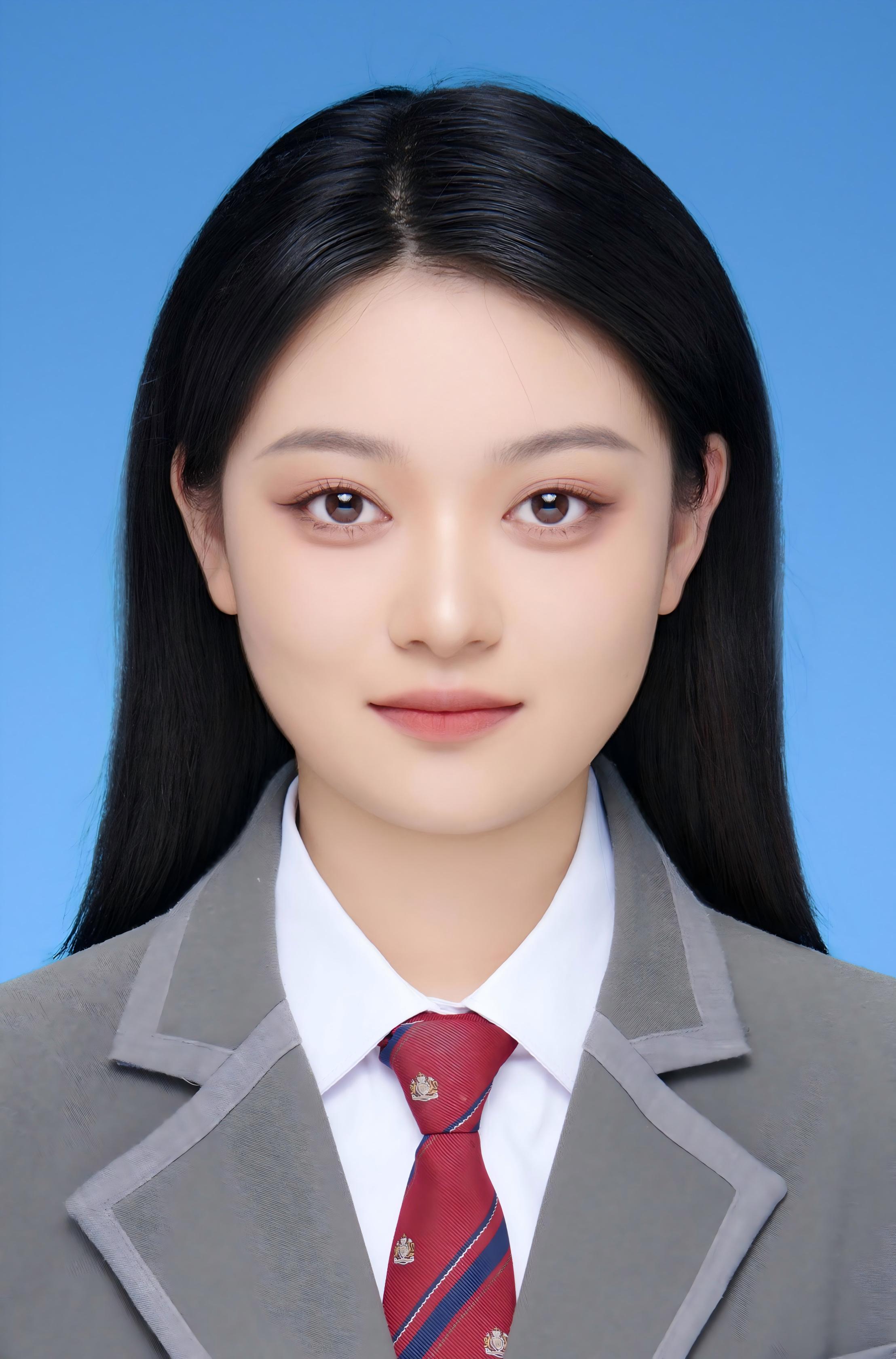 丁雪妮.jpg
